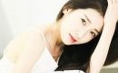 朴妮唛三点尽露